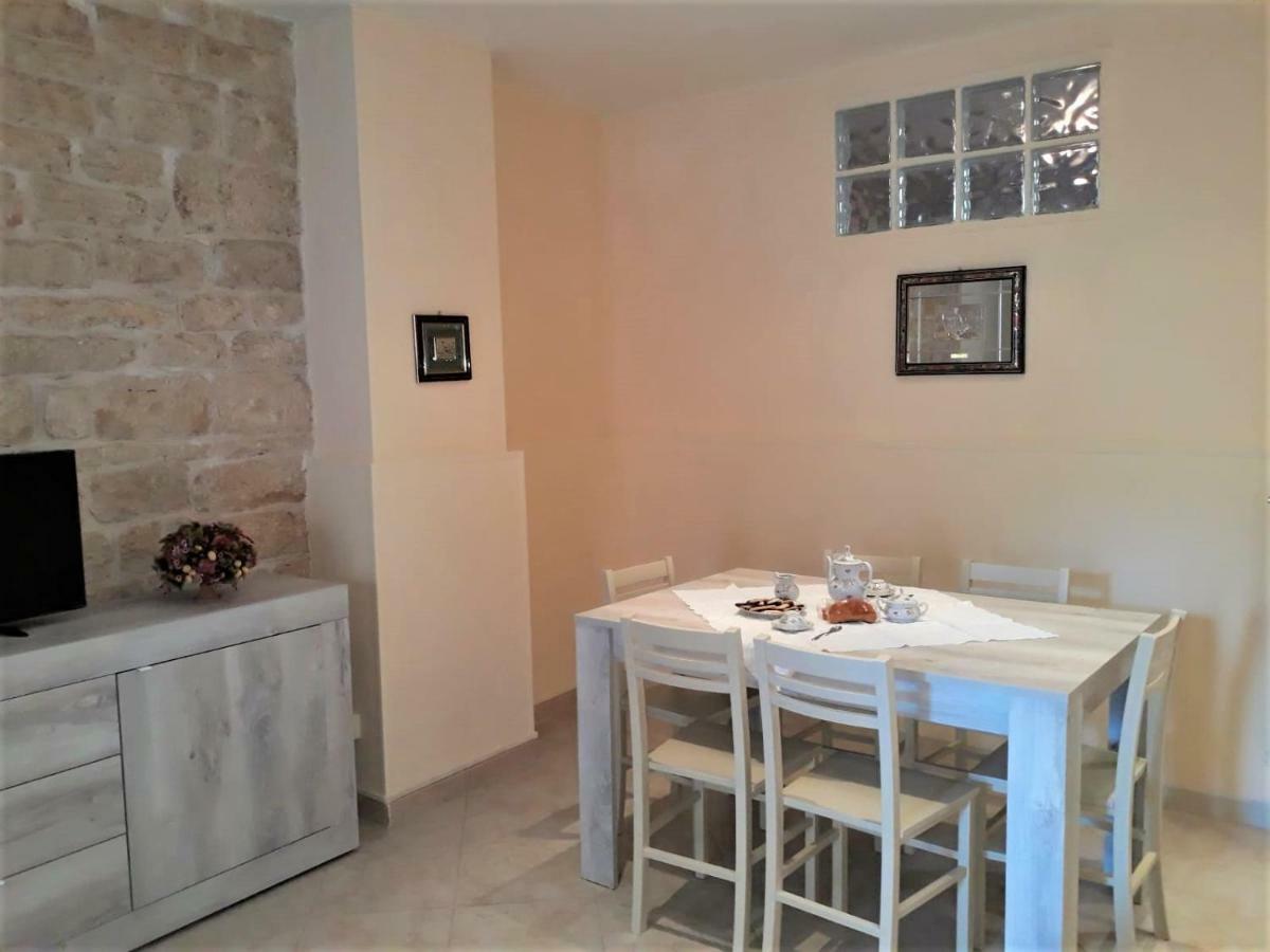 Profumo Di Mare Apartment โจวีนัซโซ ภายนอก รูปภาพ